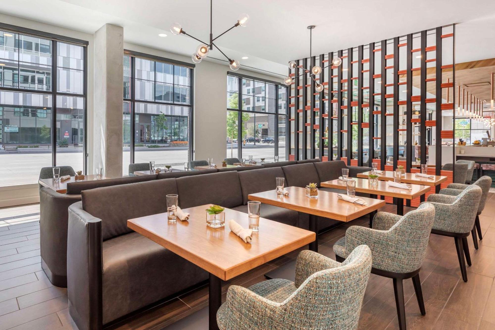 Cambria Hotel Denver Downtown Rino Экстерьер фото