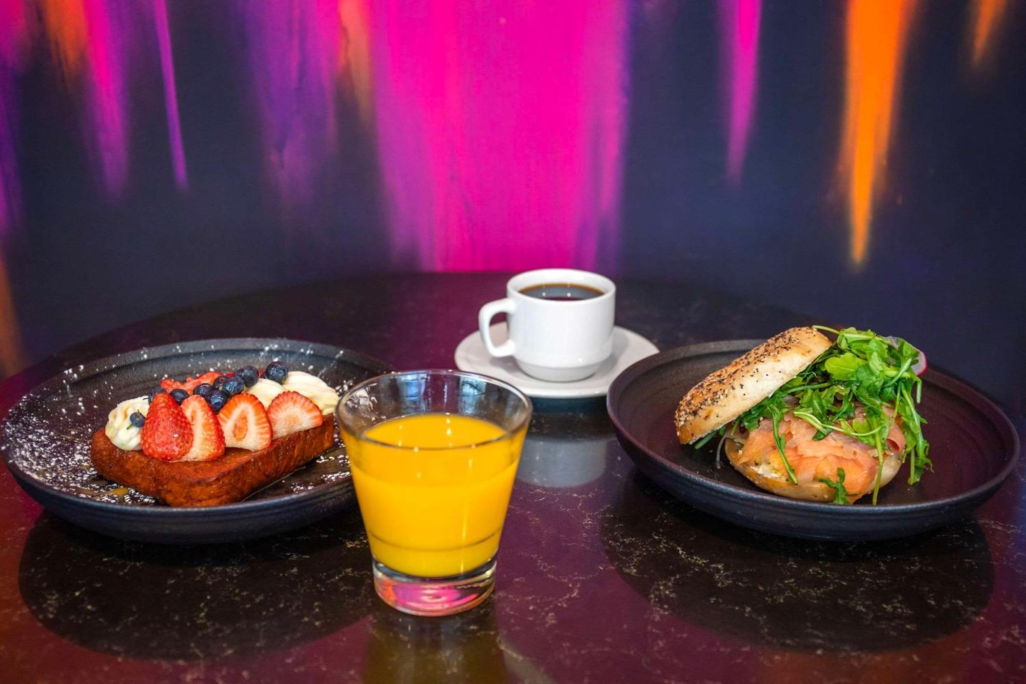 Cambria Hotel Denver Downtown Rino Экстерьер фото