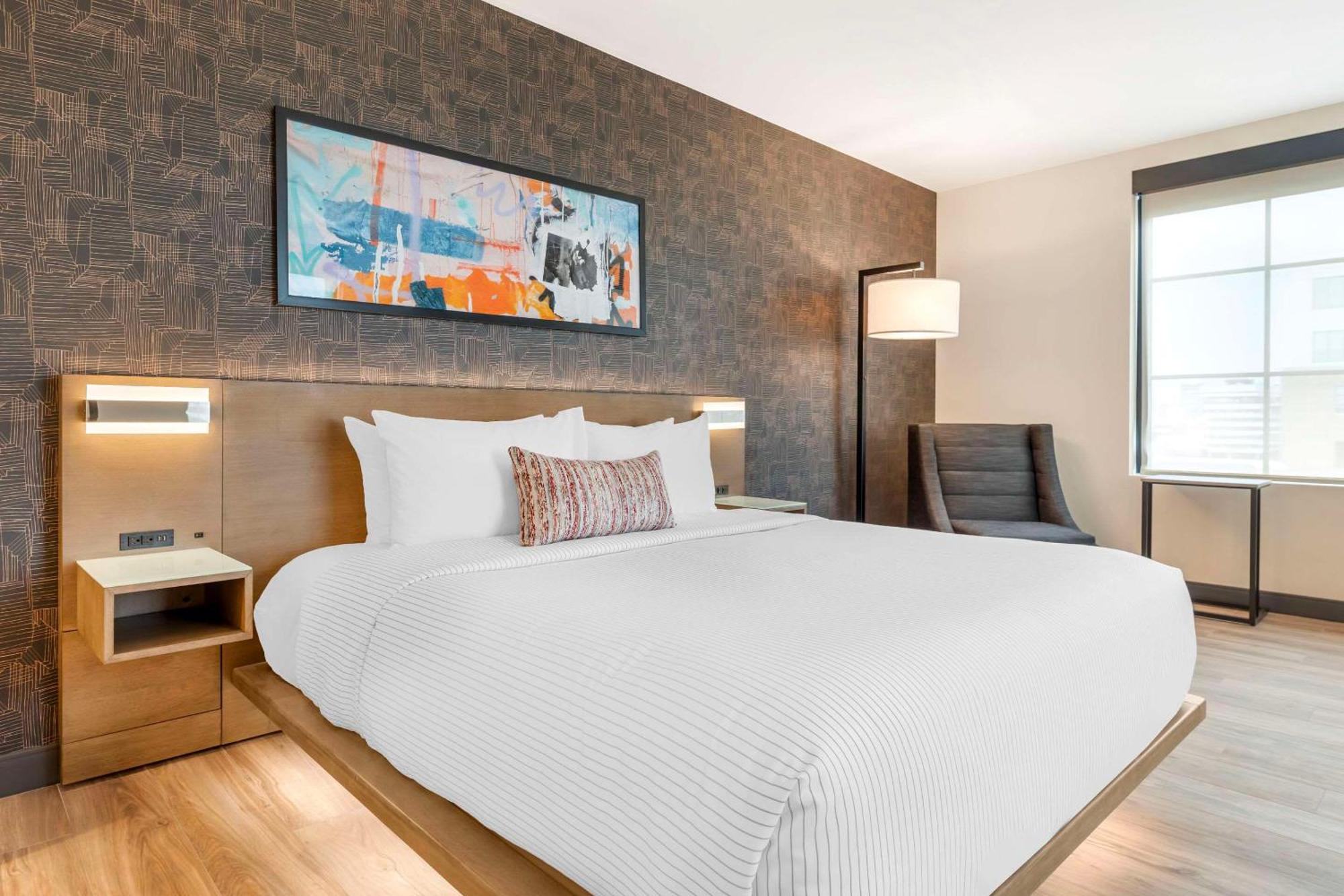 Cambria Hotel Denver Downtown Rino Экстерьер фото