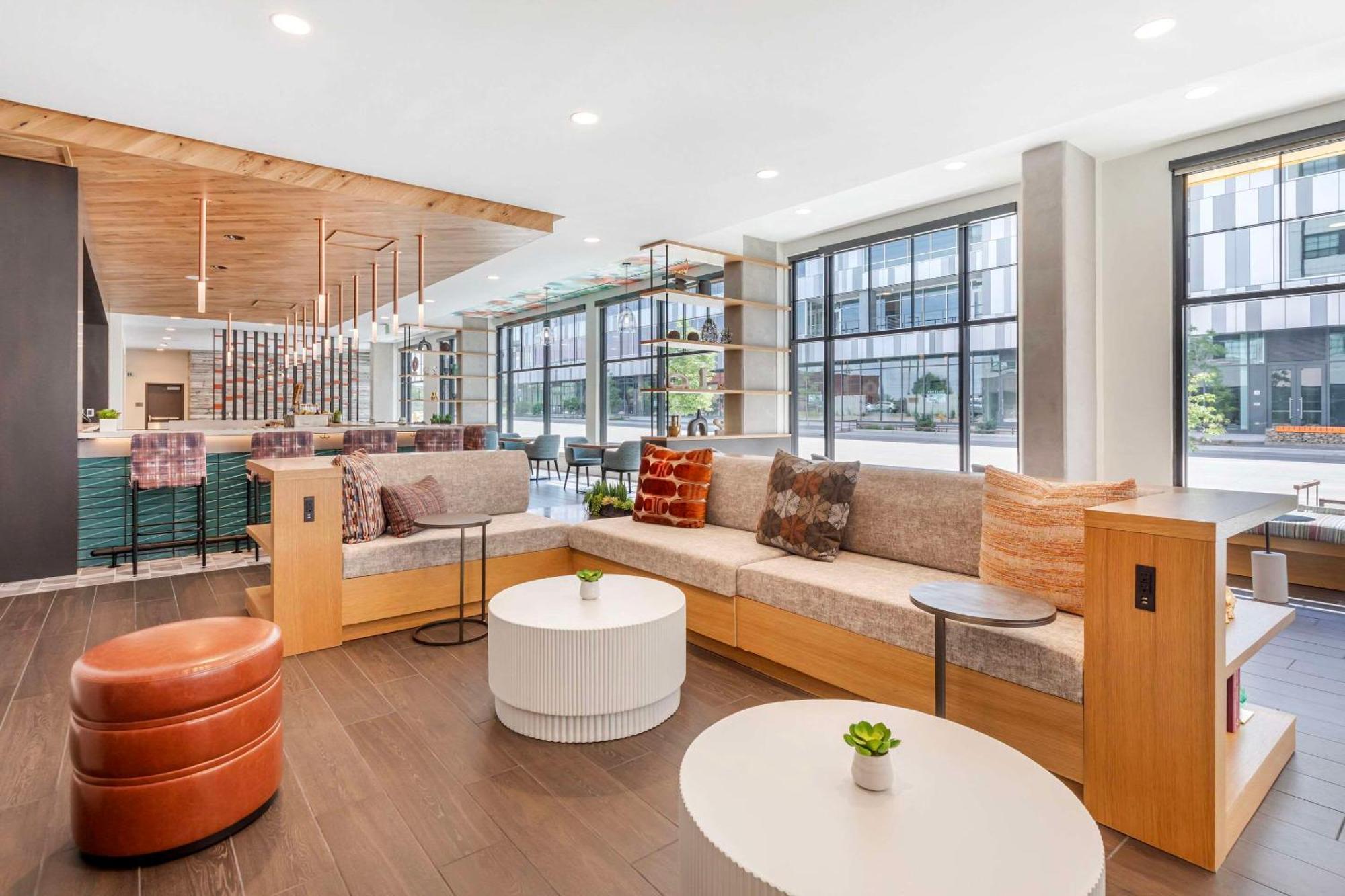 Cambria Hotel Denver Downtown Rino Экстерьер фото