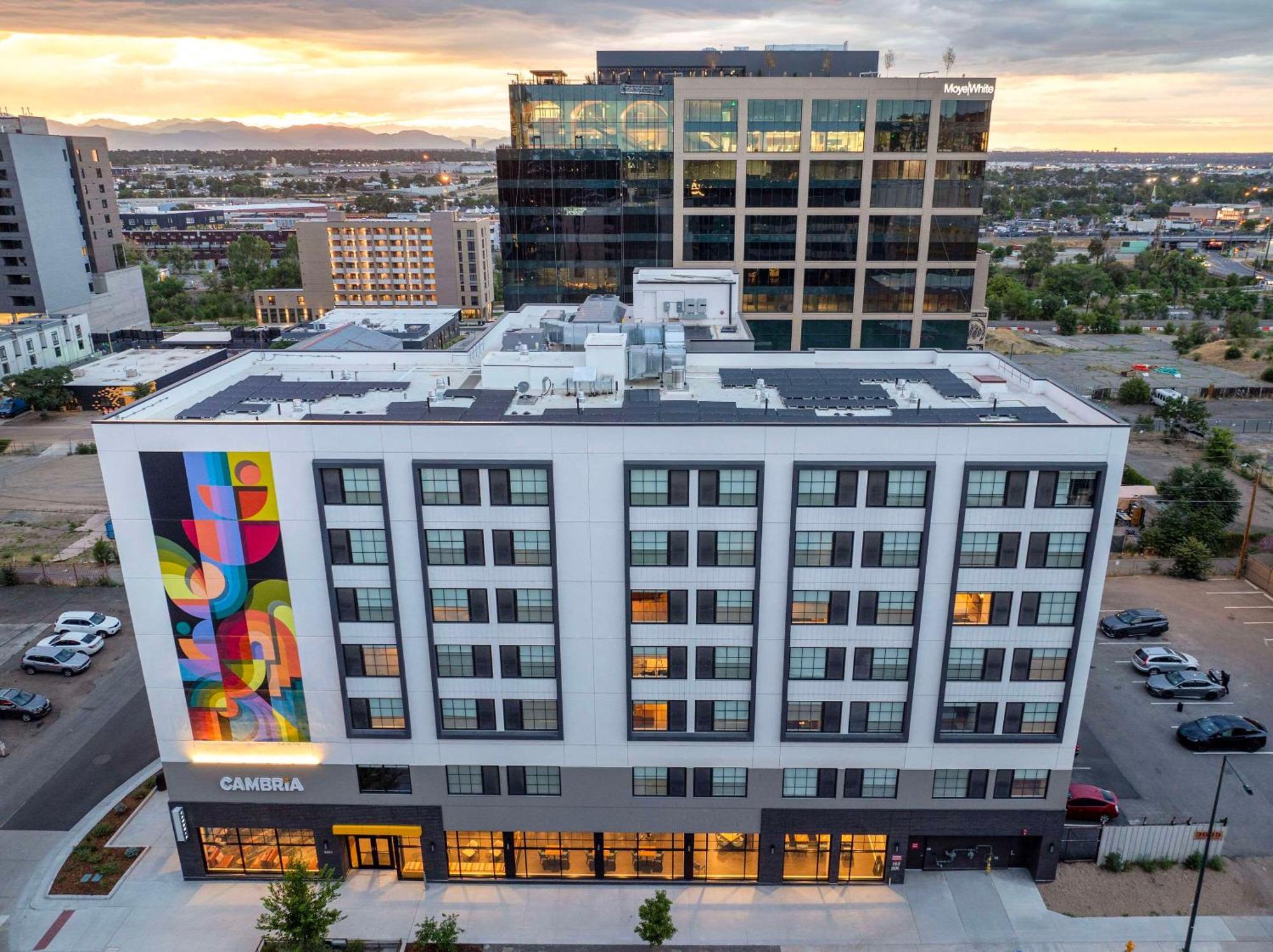 Cambria Hotel Denver Downtown Rino Экстерьер фото